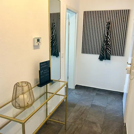Goeh-moderne In Zentraler Lage, Balkon, Self-check-in, Wlan, Netflix, Disneyplus * Hannover