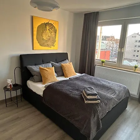 דירה Goeh-moderne In Zentraler Lage, Balkon, Self-check-in, Wlan, Netflix, Disneyplus הנובר