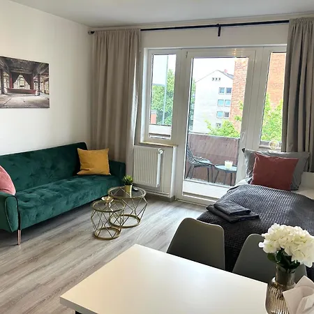 Goeh-moderne In Zentraler Lage, Balkon, Self-check-in, Wlan, Netflix, Disneyplus *
